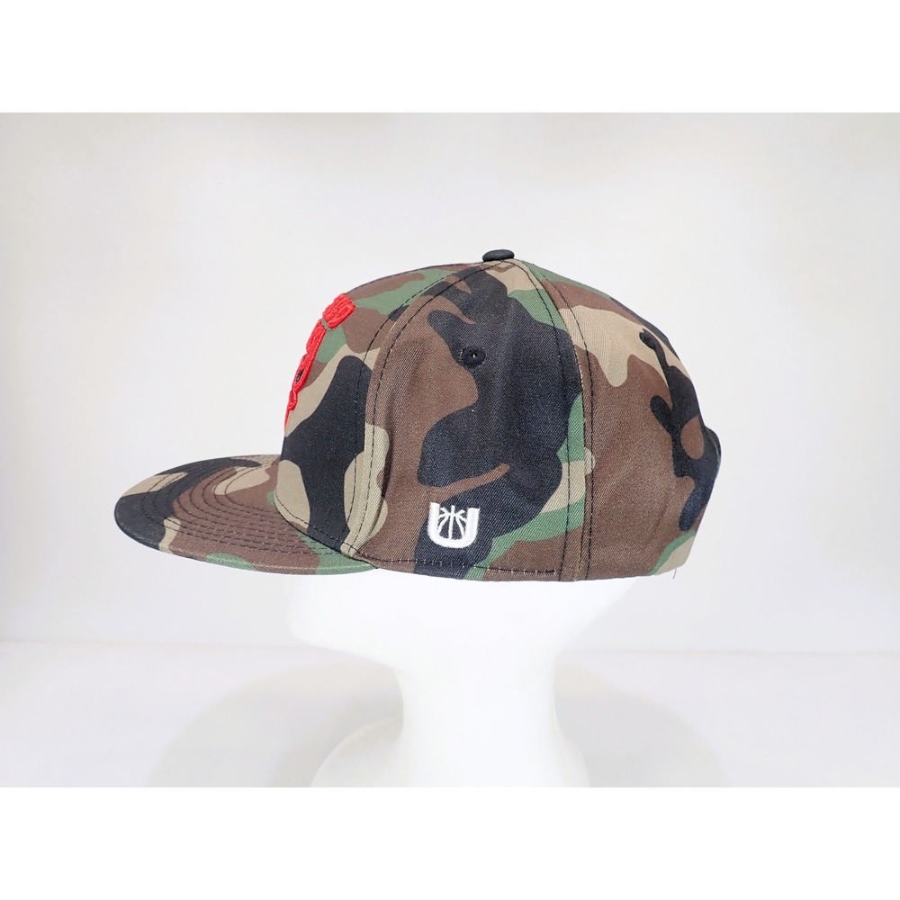 Ultra Game NBA Chicago Bulls Camo Snapback Hat Red Embroidered Adjustable Cap - Picture 3 of 9